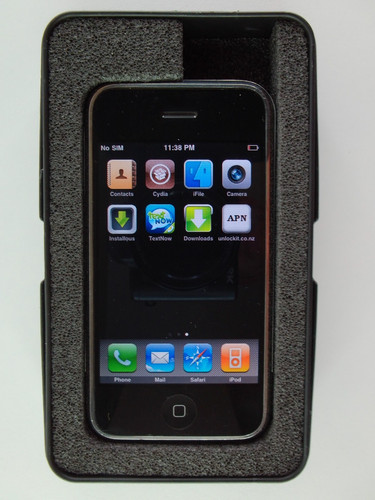 Apple iphone 8gb 1st - 2g,