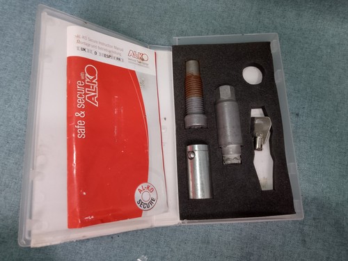 Alko caravan wheel clamp - caravan,