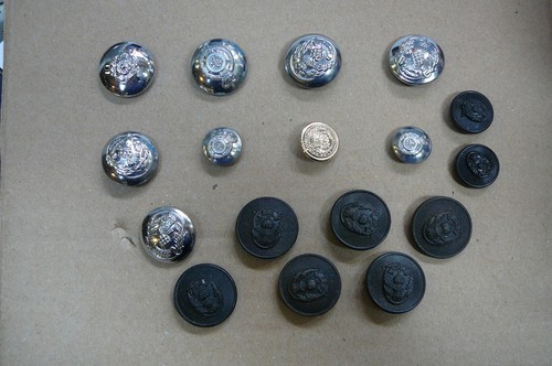 Police buttons army - police,