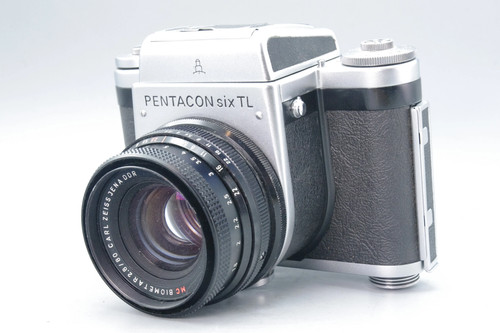 Pentacon six medium - six,