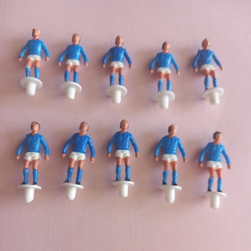 Blue subbuteo figures - subbuteo,