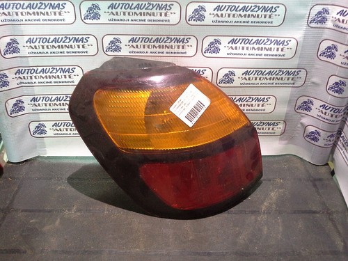 2002 subaru legacy tail light - legacy,