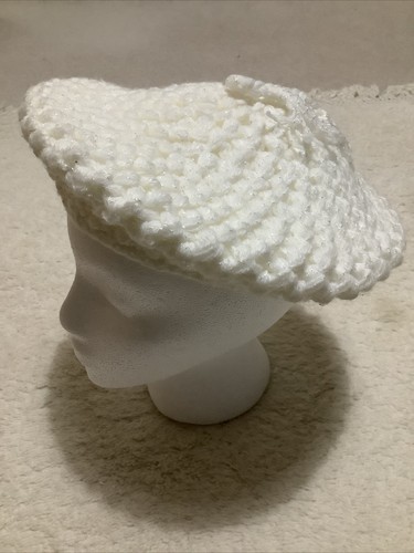 Ladies hand crochet - hand, beret