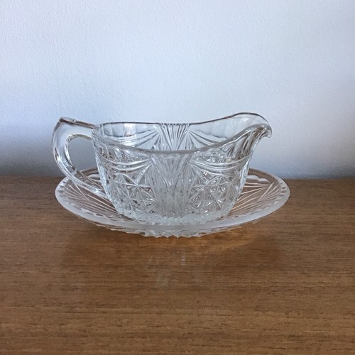 1920 depression glass gravy - 1920's,