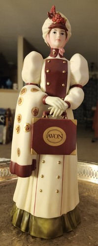 Avon 2006 mrs albee porcelain - mrs.,