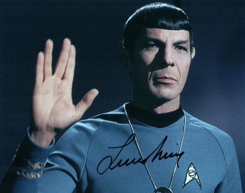 Leonard nimoy signed 8x10 - leonard,
