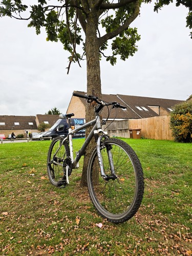 Giant boulder mountain bike - boulder,