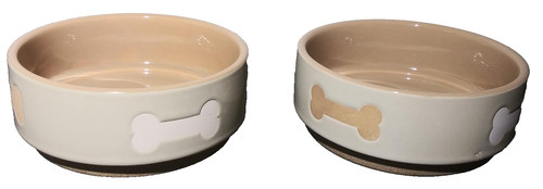 Set two top - of, paw