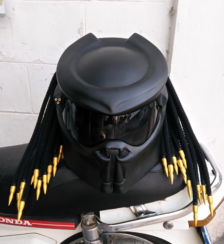 Black custom predator - black,
