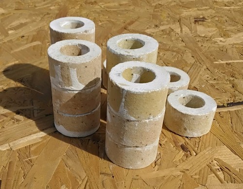 One inch tubular props - x,