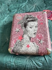 Soap and Glory gift set in a