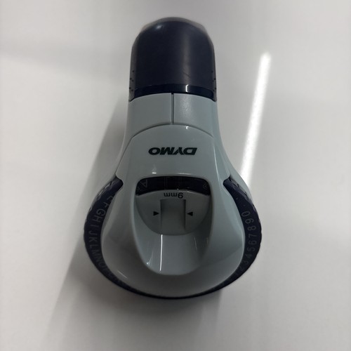 Dymo label maker - dymo, machine