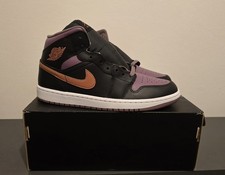 Air Jordan 1 Mid SE - Size UK 7.5