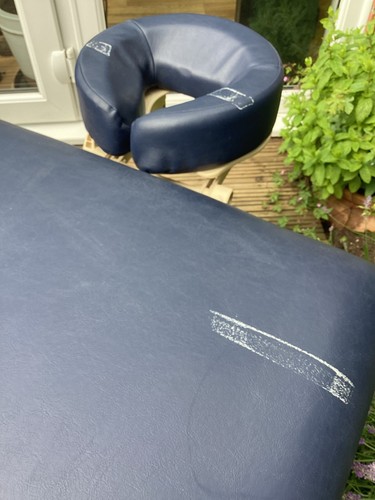 Portable folding massage table - folding,