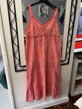 Ladies Size 16 Regatta Coral