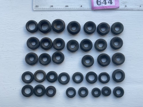 Black tyres dinky toys - 38,