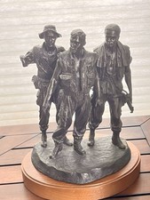 Franklin Mint Three Service Men Vietnam Veterans Memorial Sculpture READ