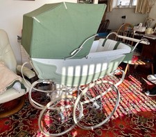 1961 Wilson Silver Cross Coach-Built Pram 