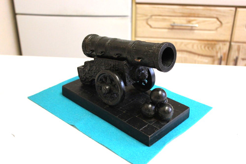 1975 cast iron model the - 1975, of