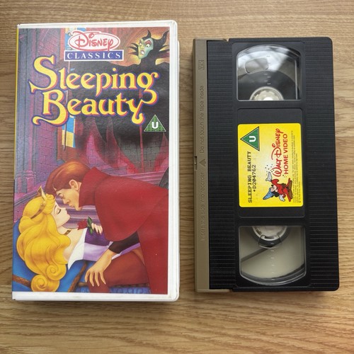Disney classics sleeping - disney,