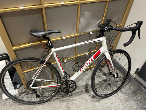 Giant defy road bike - bike, ml