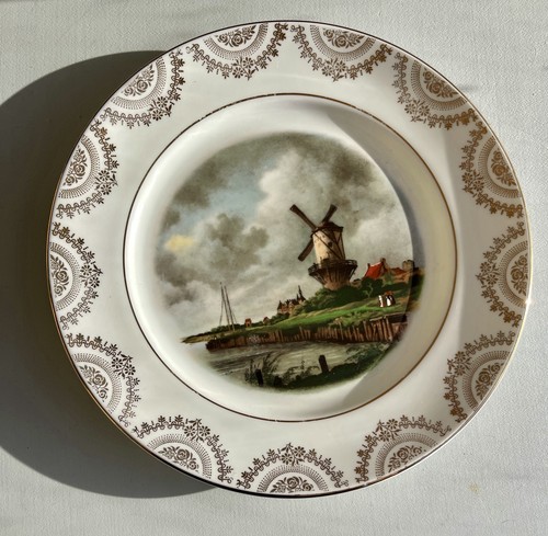 Collectors plate decorative