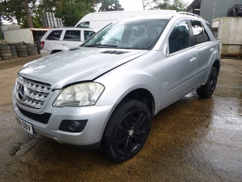Mercedes class ml320 w164 - mercedes,