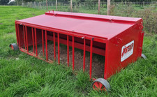 Portequip Lamb Creep Feeder – Walk in - Wheeled - Fully working - Good condition