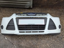 2011-2015 MK3 FORD FOCUS PRE-FACELIFT FRONT BUMPER & GRILLS FROZEN WHITE