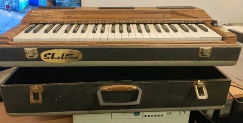 Vintage sheltone portable - vintage, 49