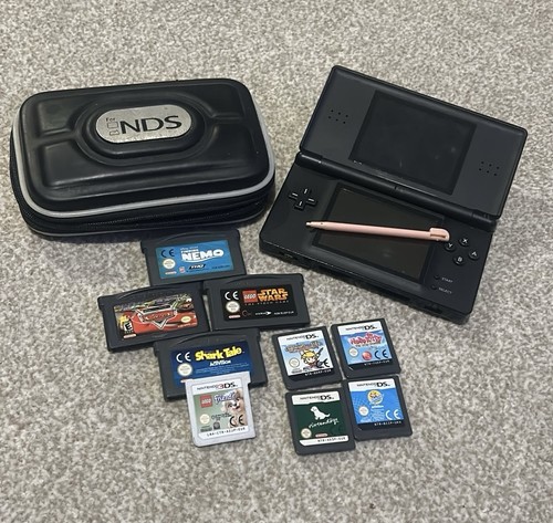 Nintendo 2ds lite and games - nintendo,
