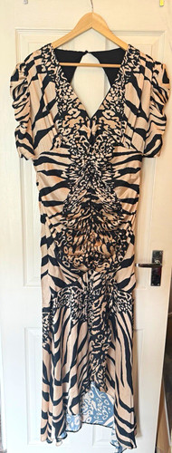 Lipsy london black beige - black,