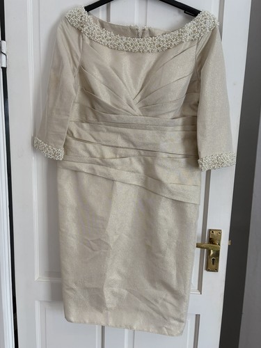 Irresistible veromia dress - by,
