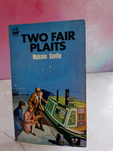 Two fair plaits vintage - fair,