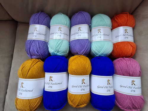 Job lot bundle knitting - job, dk