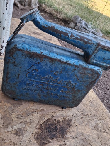 Vintage fuel cans old oil - vintage,