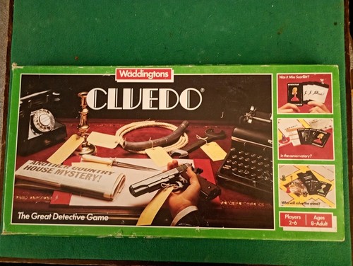 Waddingtons cluedo board game - cluedo,