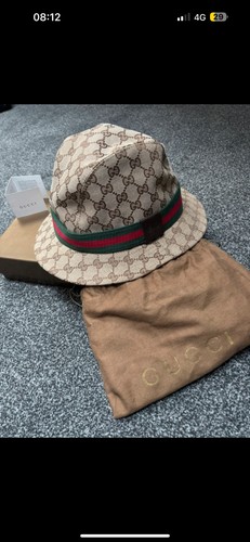 Gucci monogram supreme - gg,