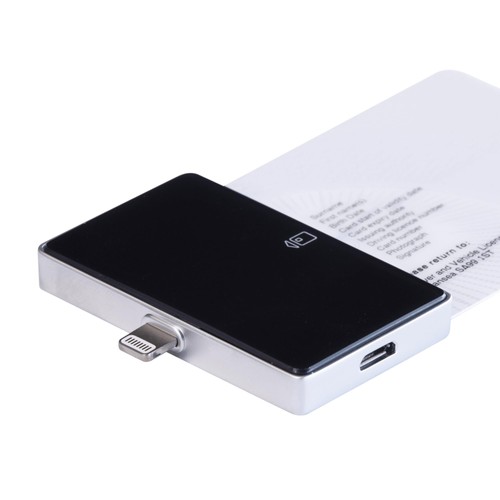 Tachograph card reader - reader, for