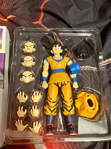 Figuarts son goku daima - s.h.figuarts,