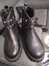 Ladies Black Boots  Size 4 From Primark New With Tags