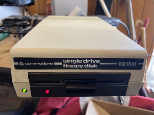 Commodore vic 1541 - commodore, vic-1541
