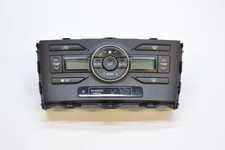 TOYOTA AURIS _E15_ 2010