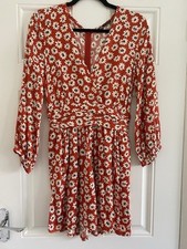 Zara Red Floral V Neck Cross