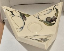 Moorcroft Pottery - Dove