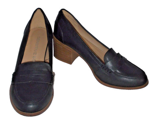 Senstitve sole size 8 - &, f