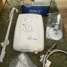 Triton SP8001ZFF Electric Shower - White/Chrome