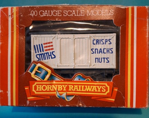 Hornby gauge smiths - smiths, foods