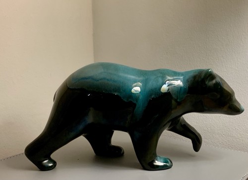 Blue mountain pottery bear - blue,