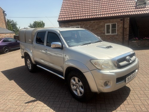 2011 toyota hilux - 2011/61,
